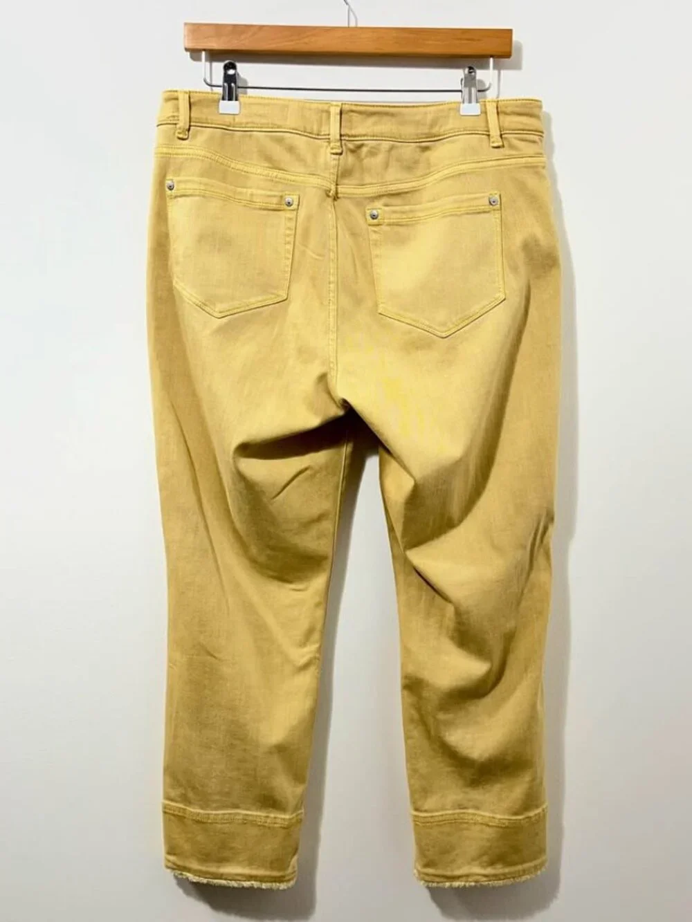J. Jill Authentic Fit Frayed Hem CroppedGolden Yellow Elevated Jeans [size 12] - Picture 7 of 9